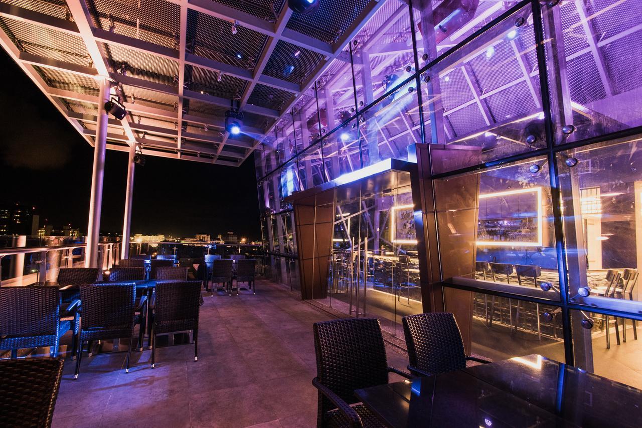 Hotel Labuan Point Bagian luar foto